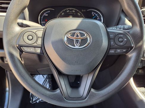 Certified 2025 Toyota RAV4 XLE AWD/4WD image 19