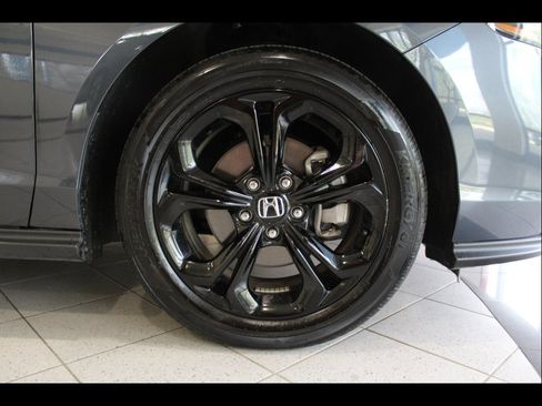 Certified 2025 Honda Accord SE image 10