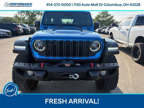 Used 2024 Jeep Wrangler Unlimited Rubicon w/ XTREMEE 35" Tire Package AWD/4WD image 3