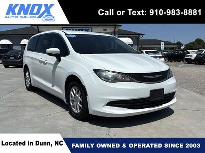 Used 2017 Chrysler Pacifica LX