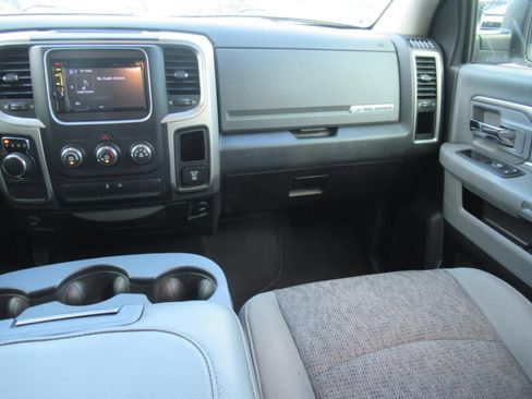 Used 2016 RAM 1500 Big Horn RWD image 16