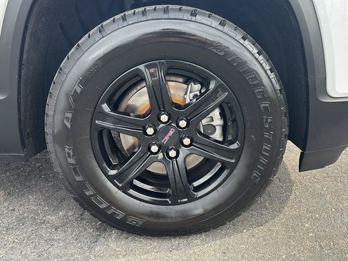 Used 2023 GMC Acadia AT4 w/ LPO, Floor Liner Package AWD/4WD image 9