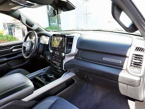 Used 2025 RAM 1500 Big Horn AWD/4WD image 10