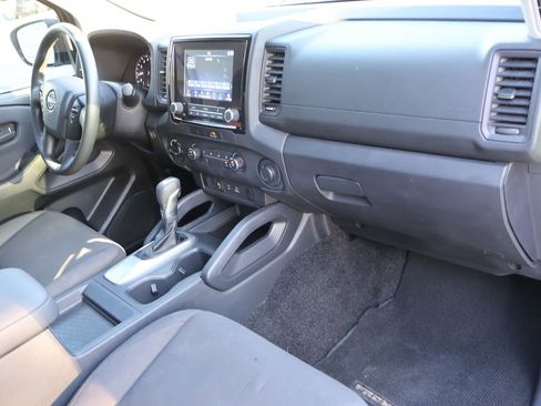 Used 2022 Nissan Frontier S w/ Technology Package image 9