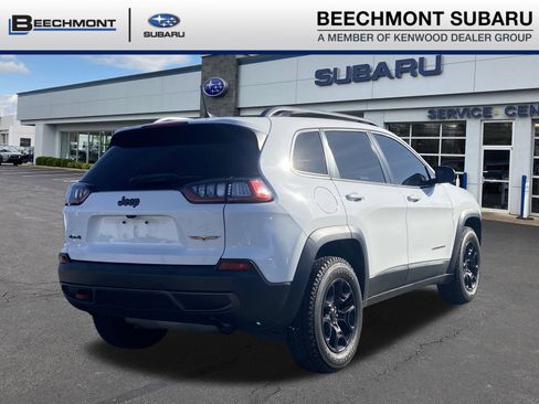 Used 2020 Jeep Cherokee Trailhawk image 7