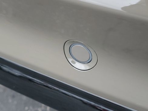 New 2026 Lincoln Corsair Premiere image 6