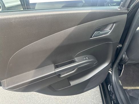 Used 2016 Chevrolet Sonic LT FWD image 12