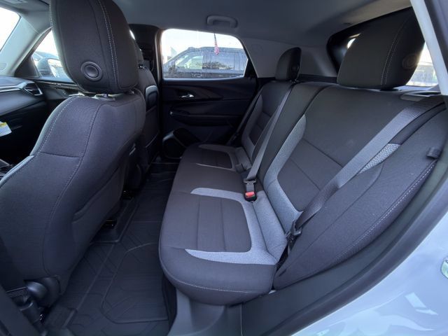New 2026 Chevrolet TrailBlazer LS w/ LS Convenience Package FWD image 19
