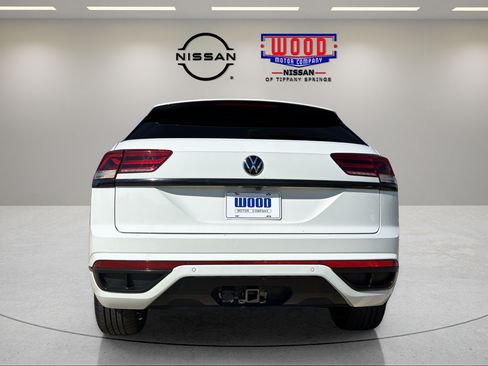 Used 2020 Volkswagen Atlas Cross Sport SEL Premium R-Line AWD/4WD image 3