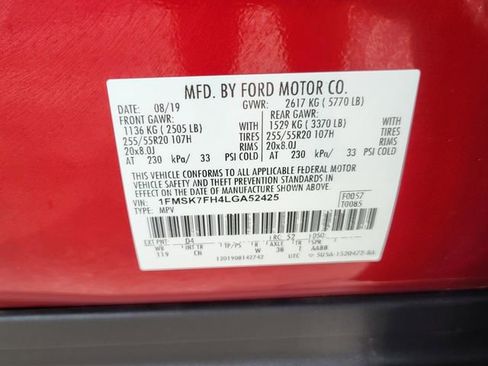 Used 2020 Ford Explorer Limited w/ Class III Trailer Tow Package image 33