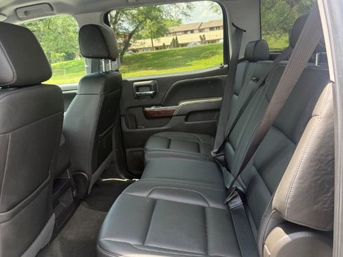 Used 2018 GMC Sierra 1500 SLT AWD/4WD image 23