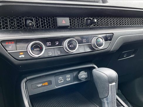 Used 2023 Honda CR-V EX image 30