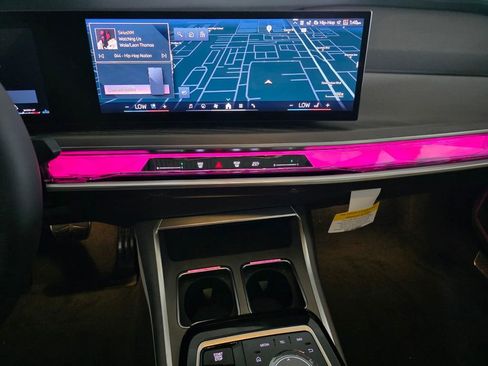 New 2026 BMW 760i xDrive AWD/4WD image 16