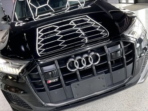 Used 2021 Audi SQ7 Premium Plus w/ Executive Package AWD/4WD image 35