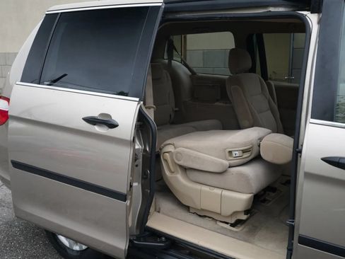 Used 2007 Honda Odyssey LX image 26