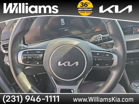 Used 2023 Kia Sportage X-Line w/ X-Line Premium Package AWD/4WD image 17