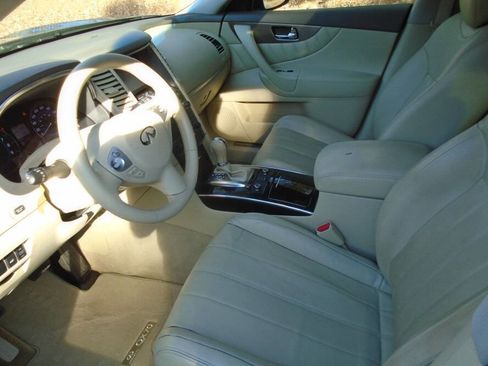 Used 2015 INFINITI QX70 Base AWD 4dr SUV image 10