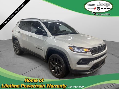 New 2026 Jeep Compass Latitude AWD/4WD image 1