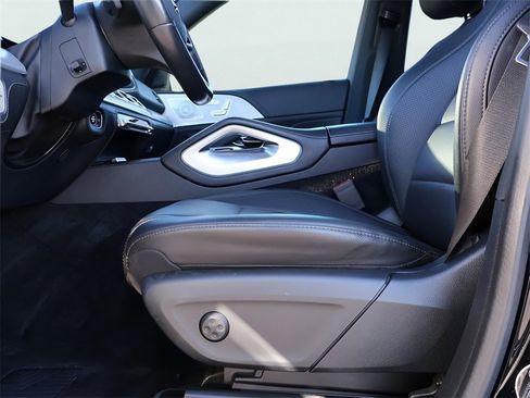 Used 2020 Mercedes-Benz GLE 350 4MATIC image 39