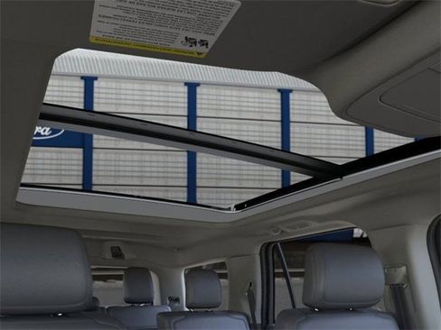 New 2025 Ford Expedition Active image 22