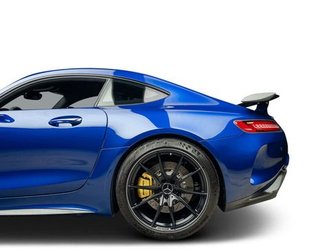 Used 2019 Mercedes-Benz AMG GT R image 32