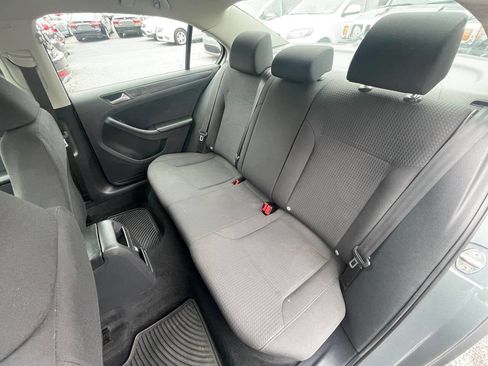 Used 2016 Volkswagen Jetta S image 26