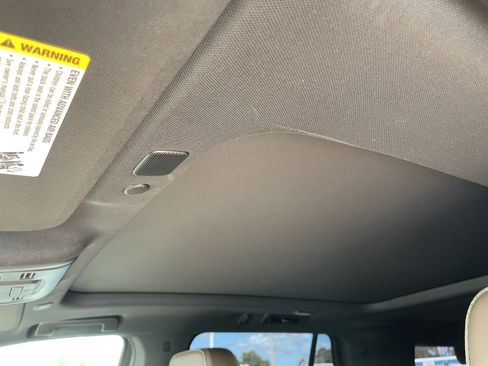 Used 2023 Chevrolet Tahoe High Country w/ Premium Package 2 image 32