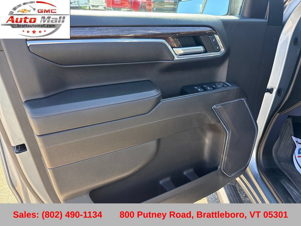 Used 2023 GMC Sierra 1500 Elevation w/ X31 Off-Road Package AWD/4WD image 15