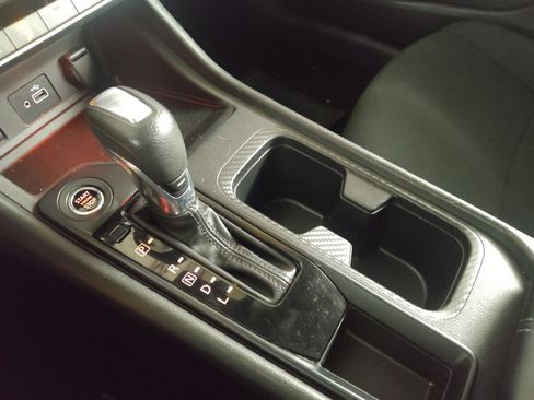 Used 2024 Nissan Sentra S FWD image 26