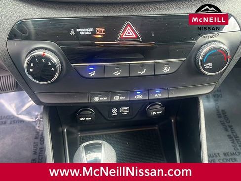 Used 2017 Hyundai Tucson SE image 19