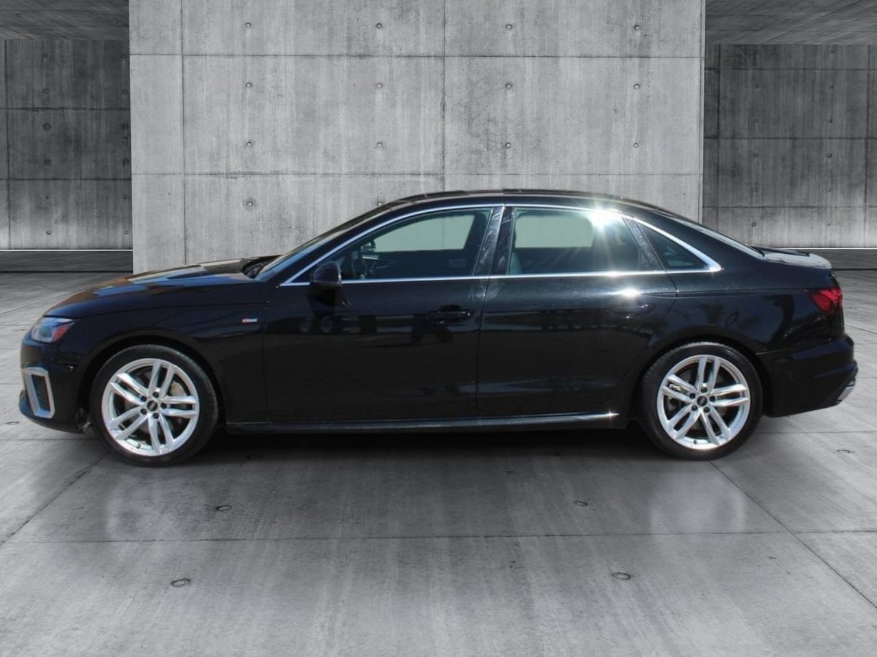 Used 2024 Audi A4 2.0T Premium Plus AWD/4WD image 2