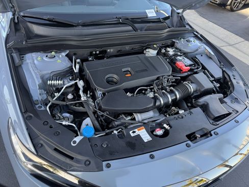 Used 2021 Honda Accord Sport image 38