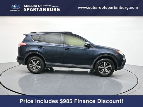 Used 2018 Toyota RAV4 XLE image 8