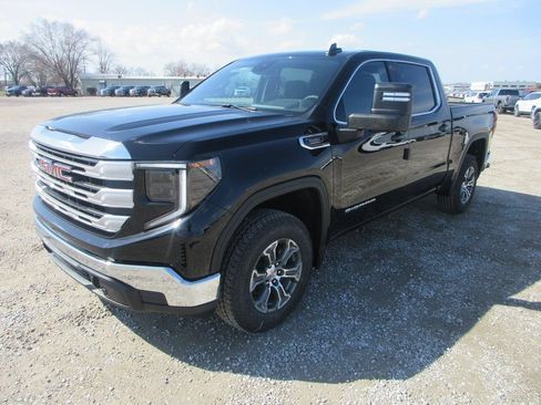 New 2026 GMC Sierra 1500 SLE w/ Max Trailering Package AWD/4WD image 11