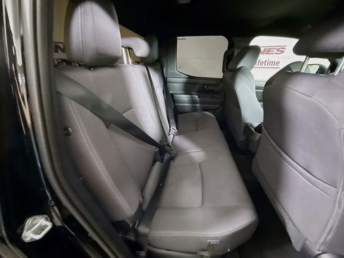 Certified 2024 Toyota Tacoma SR w/ SR Upgrade Package AWD/4WD image 29