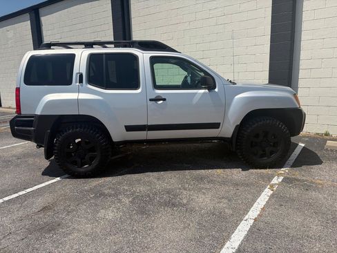 Used 2009 Nissan Xterra SE w/ Tow Pkg AWD/4WD image 4