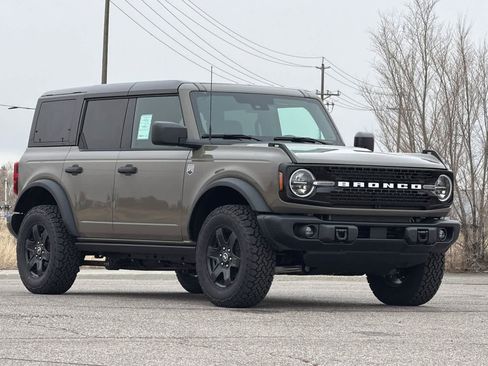 New 2025 Ford Bronco Big Bend w/ Black Diamond Package image 16
