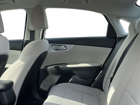 Used 2023 Kia Forte LXS image 26