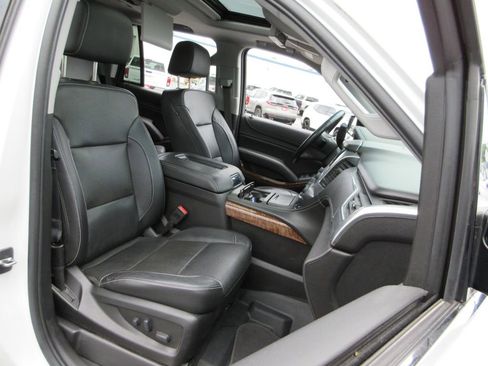 Certified 2019 Chevrolet Tahoe Premier AWD/4WD image 26