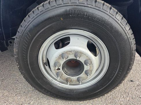 Used 2024 RAM 3500 Tradesman image 21