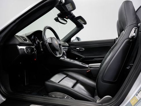 Used 2014 Porsche Boxster S RWD image 17