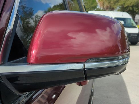 Used 2022 Jeep Wagoneer Series III w/ Premium Group I image 13