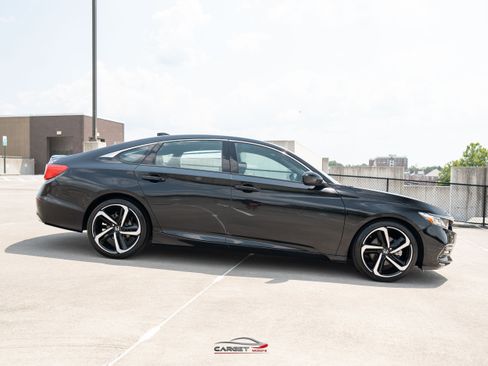 Used 2019 Honda Accord Sport image 8
