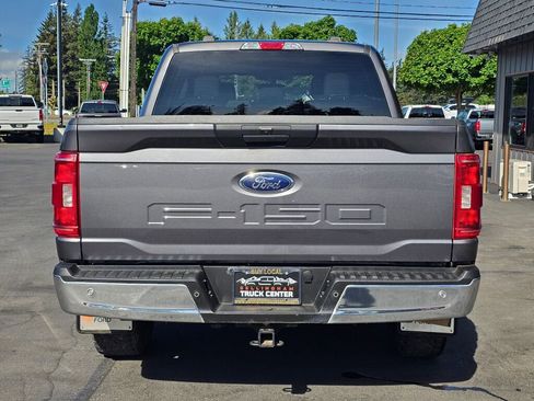 Used 2021 Ford F150 XLT AWD/4WD image 4