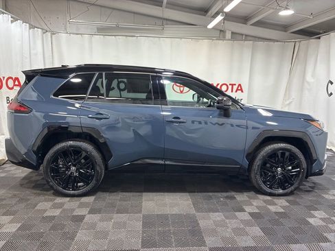 Used 2026 Toyota RAV4 XSE AWD/4WD image 10
