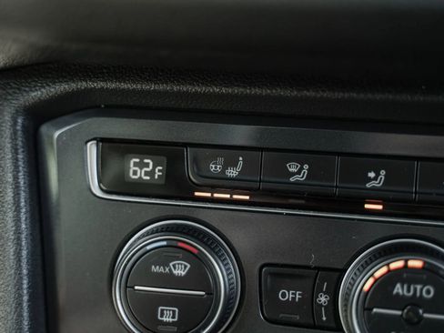 Used 2019 Volkswagen Tiguan SEL Premium AWD/4WD image 29
