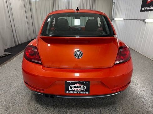 Used 2019 Volkswagen Beetle 2.0T SE FWD image 5