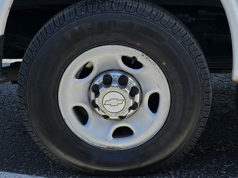 Used 2019 Chevrolet Express 3500 LT w/ LT Preferred Equipment Group image 29