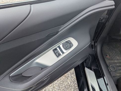 Used 2021 Chevrolet Corvette Stingray Coupe w/ 1LT image 16