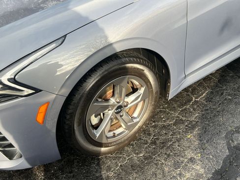 Used 2023 Kia K5 LXS image 25